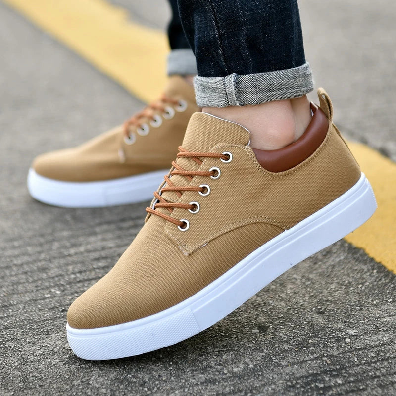 Lässige Schnürschuhe Niedrige Segeltuch-Sneakers für Männer