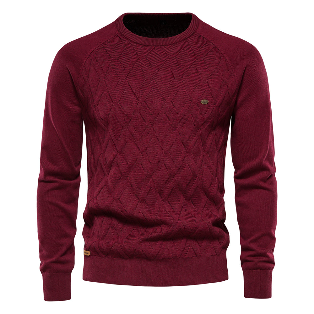 Klassischer Herrenstrickpullover mit Zopfmuster und Rundhalsausschnitt
